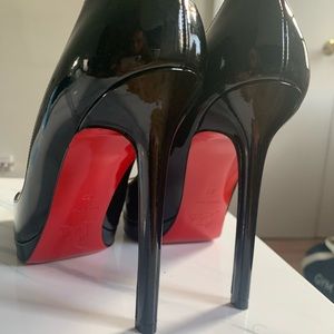 LOUBOUTINS* Pigalle Plato Patent leather Size 39